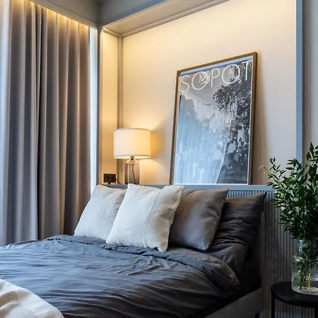 Monciak Elegance - Molo By Oneapartments